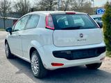 Fiat Punto Evo MyLife ~1.Hand ~TÜV NEU~ERST 121TKM~ - Fiat Punto Evo: Limousine