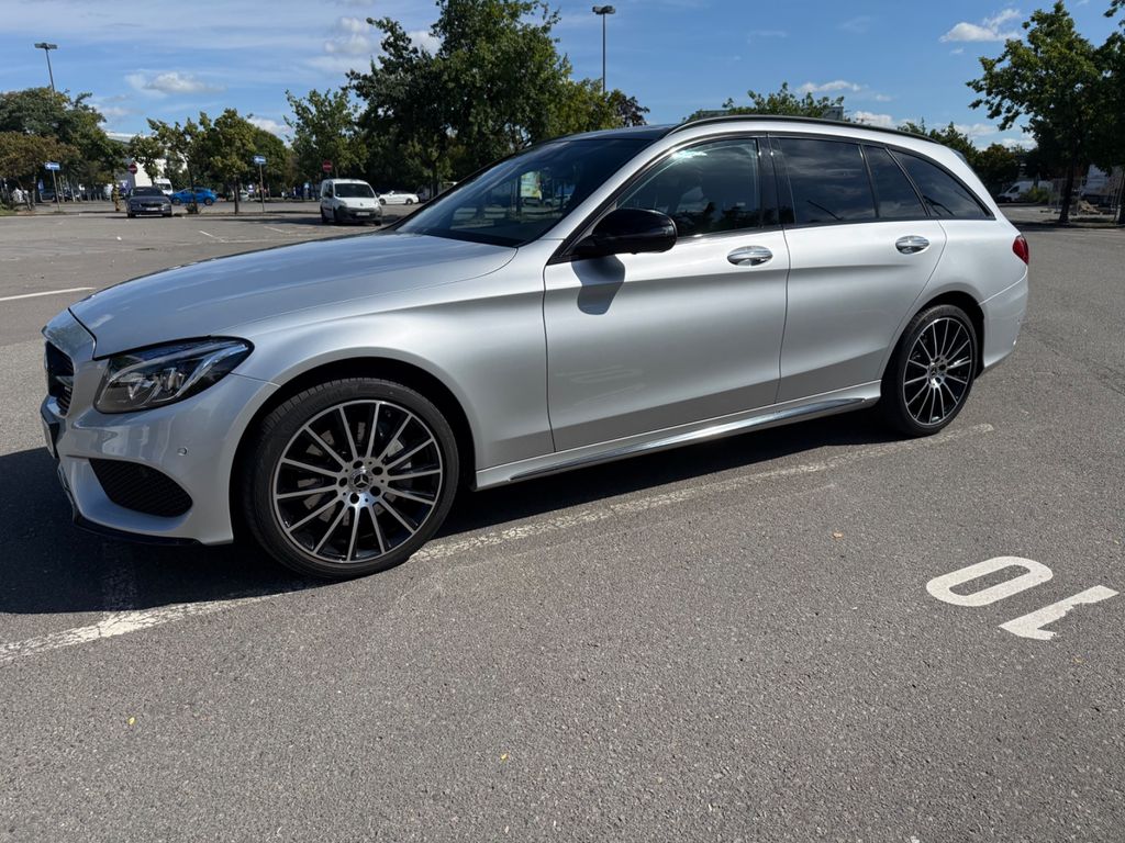 Image of Mercedes-Benz C 400