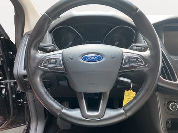 Ford Focus - 12