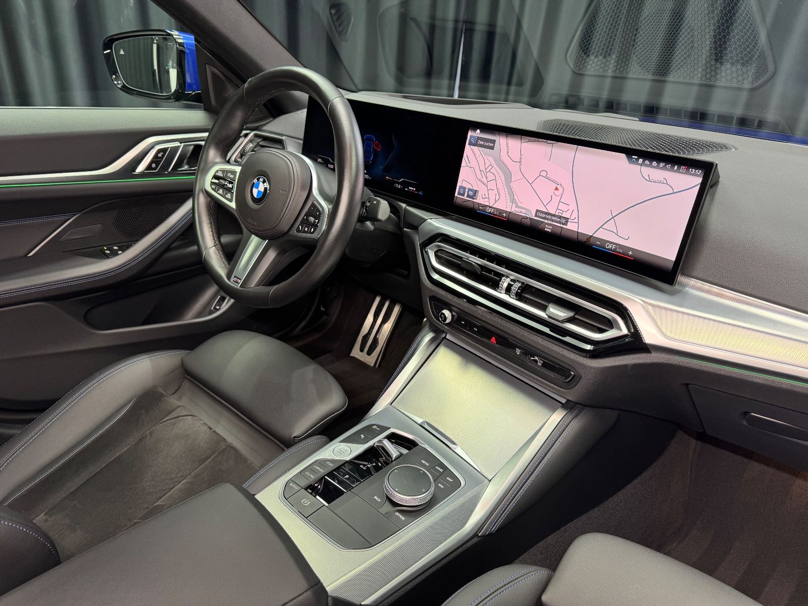 Fahrzeugabbildung BMW 420d Gran Coupe xDrive M SPORT|CURVED|ACC|