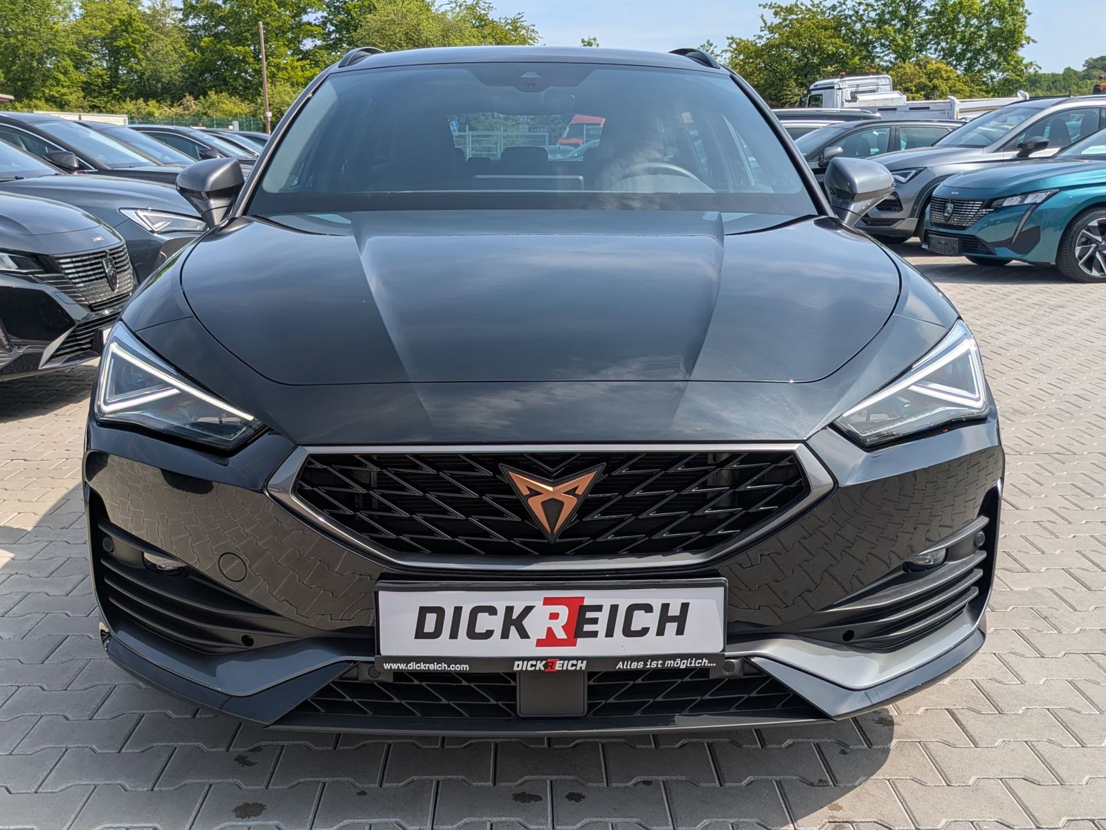 Fahrzeugabbildung CUPRA Leon 1.5 eTSI DSG MATRIX-LED*ACC*APP*KAMERA*18"