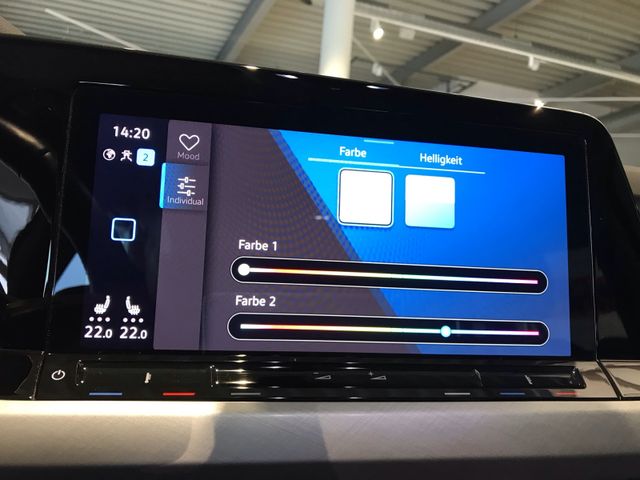 Golf VIII Variant Life 1.5 eTSI DSG*AHK*KAMERA*