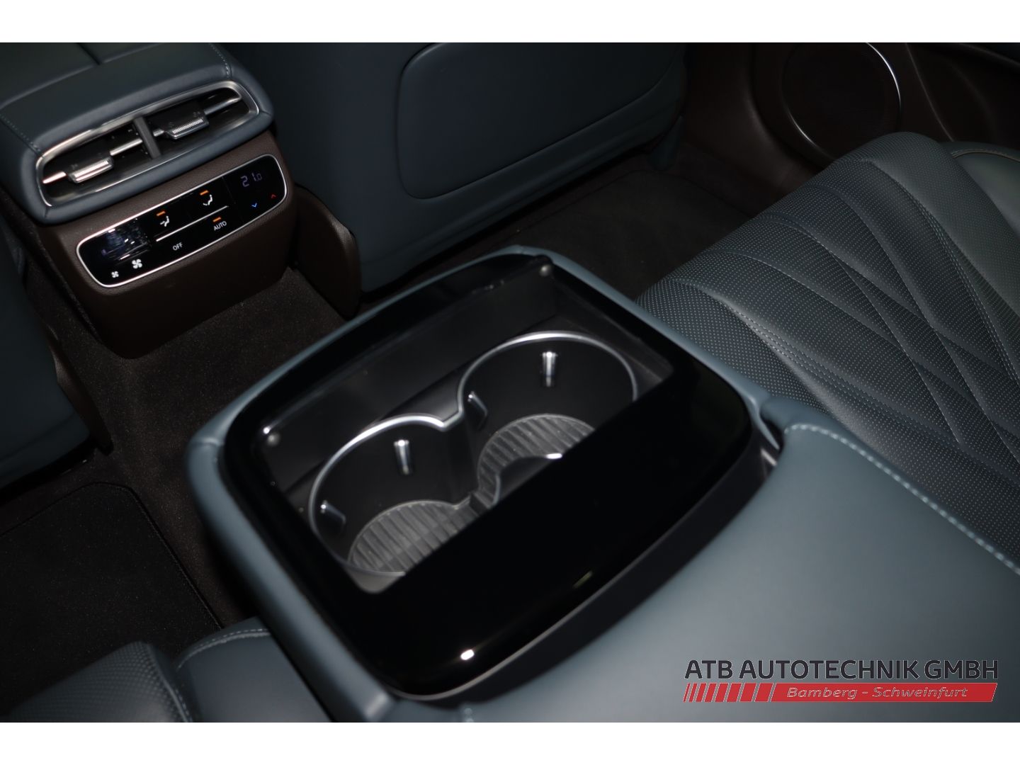 Fahrzeugabbildung Genesis G80 Electrified 4WD Luxury 87,2 kWh 98,1% SOH So