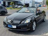 Mercedes-Benz E 200 Cabrio CGI Avantgarde*Garantie*Leder*Navi* - Mercedes-Benz Gebrauchtwagen in Potsdam