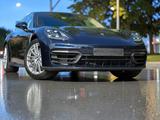 Porsche Panamera Sport Turismo 4 S E-Hybrid LED - Porsche Panamera mit Hybrid-Antrieb: Head-Up Display