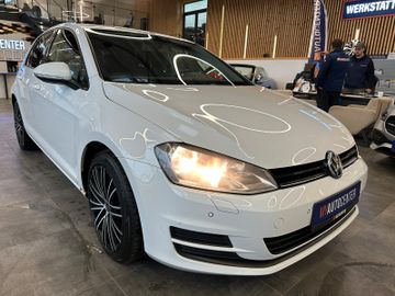 MYAUTOCENTER – Gebraucht- und Jahreswagen mit Werkstattservice in Pfaffenhofen Volkswagen Golf VII Lim. Comfortline BMT