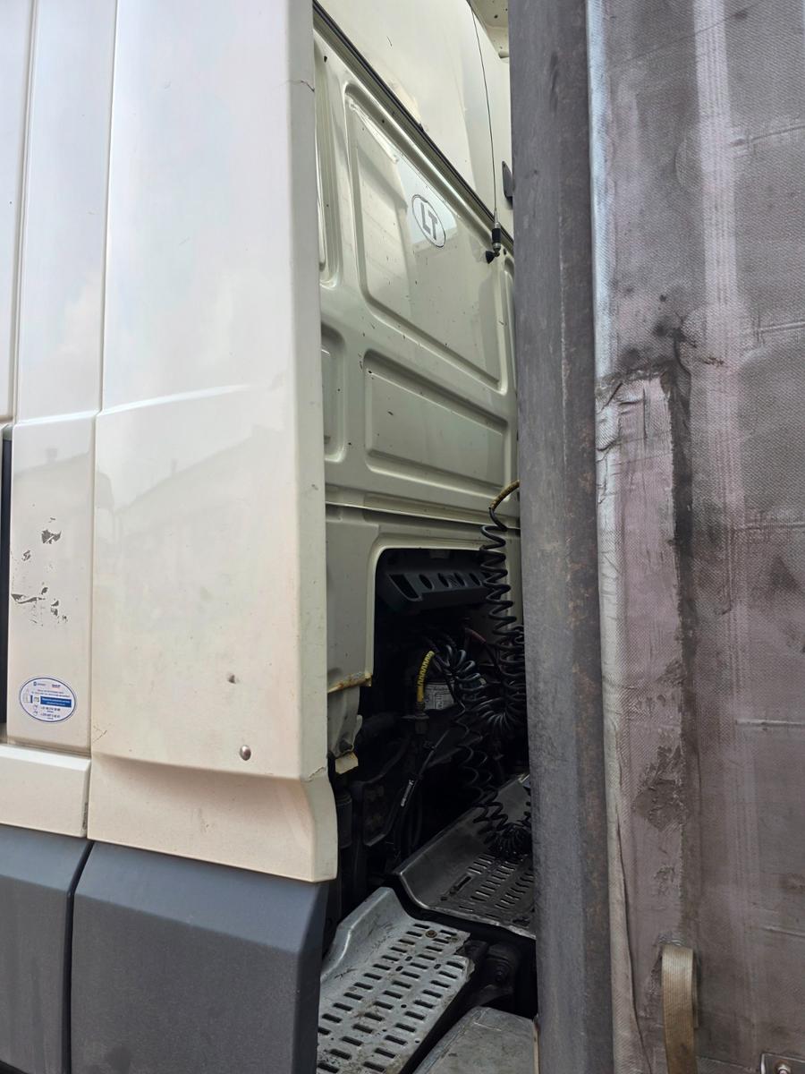 DAF XF460