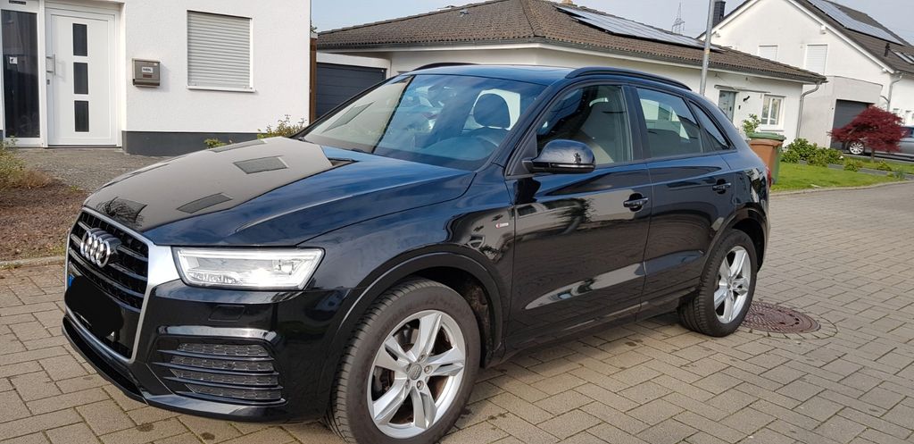 Image of Audi Q3