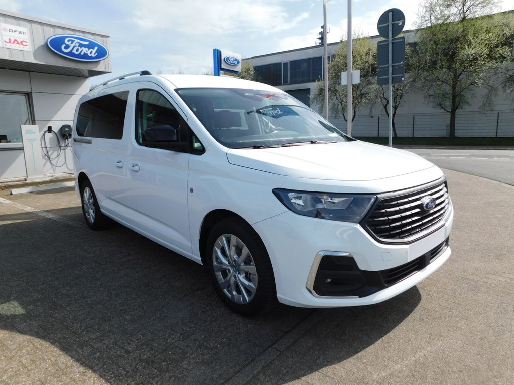 Image of Ford Grand Tourneo