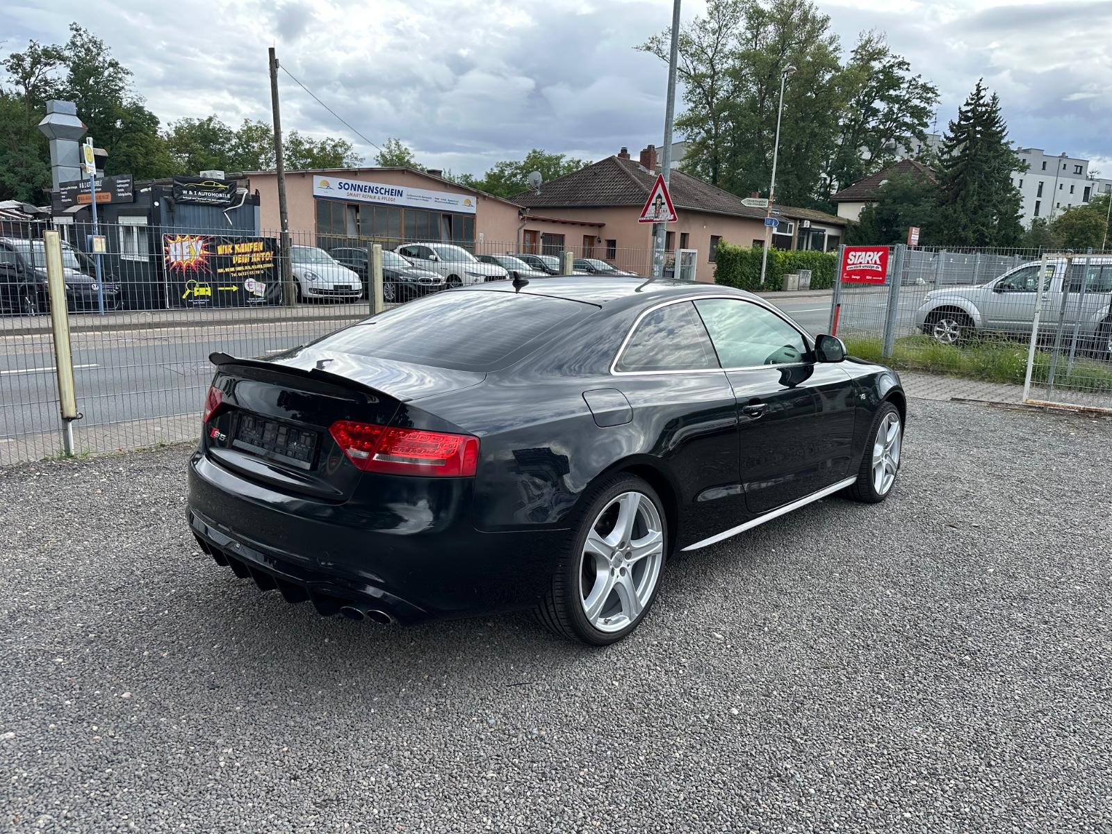 Audi S5 Coupé 4.2 FSI V8 354 ch BVA quattro / Magnetic Ride / Cuir / MMI Navigation Plus / Sièges chauffants