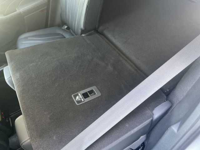 Fahrzeugabbildung Ford Kuga 2.5 Duratec FHEV 4x4 Vignale Hybrid , Navi,