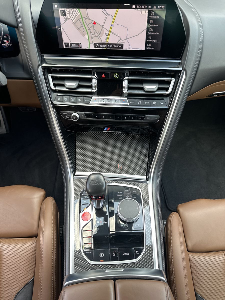 Fahrzeugabbildung BMW M8 Competition M Driver's Package NAV+LASER+360°
