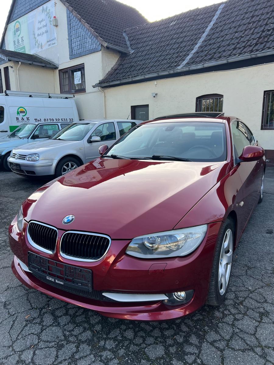 BMW 320 3 Coupe 320i-Leder-Xenon-SD-Carplay!