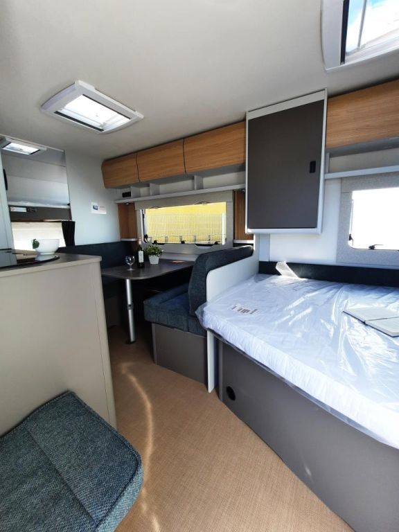 Fahrzeugabbildung Bürstner B66 480 TK Verfüg./Sparen Sie 3.630,- €
