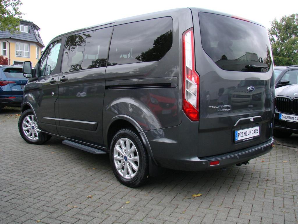Ford Tourneo Custom