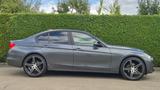 BMW 320i Aut/XENON/LEDER/S-DACH/KAMERA/4xSHZ/PDC V+H - BMW 320 in Oberhausen