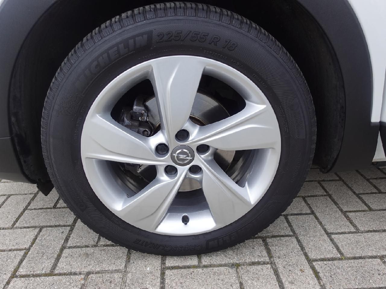 Fahrzeugabbildung Opel Grandland 1,5 CDTI 2020