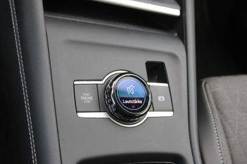 Volkswagen Tiguan - 11