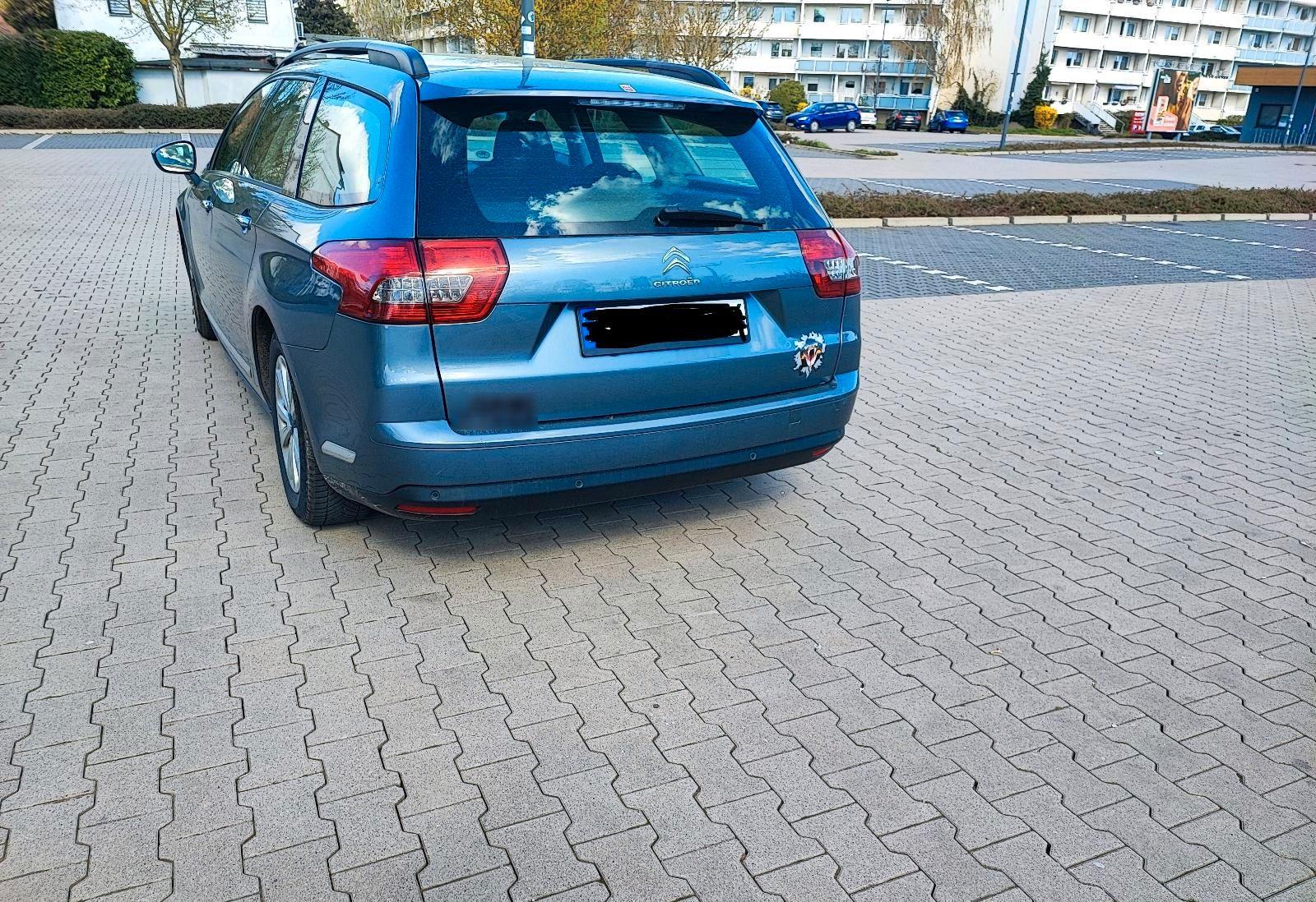 Volkswagen Golf 2012 — photo 6