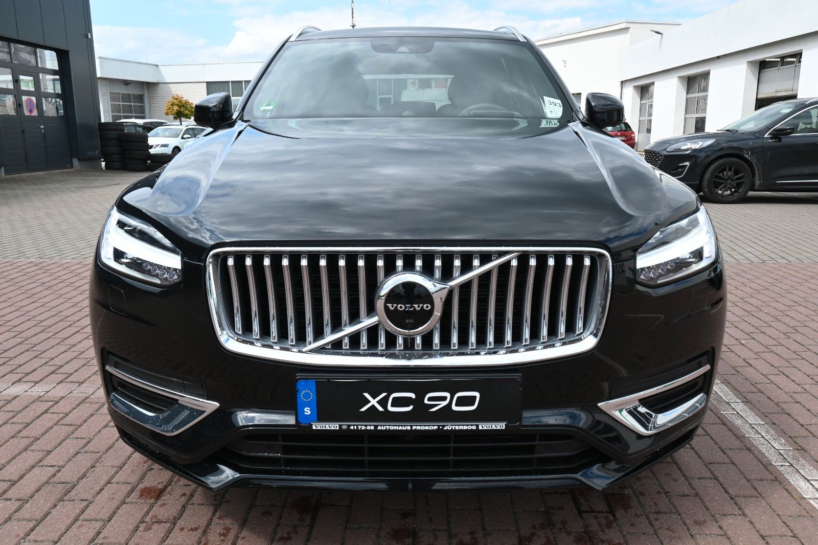 Fahrzeugabbildung Volvo XC90 B5D AWD Inscription*LUFT*STDHZG*360*AHK*ACC
