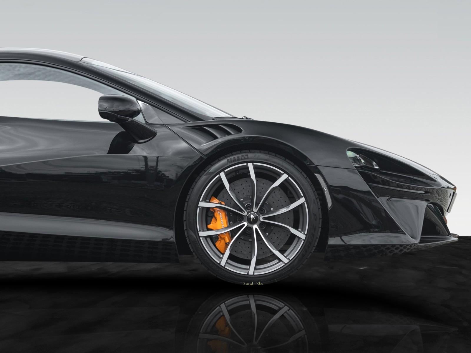 McLaren Artura | 3 Jahre Garantie & 2 Jahre Service inkl