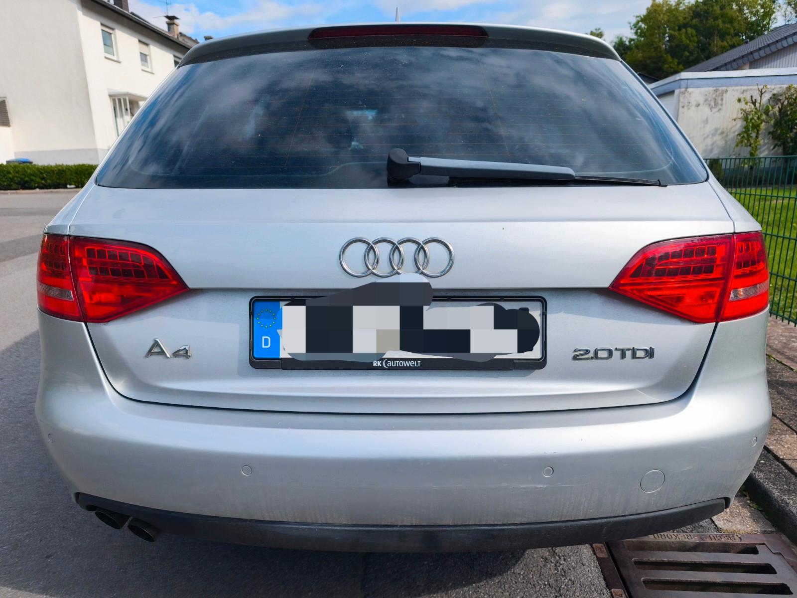 Audi A4 2010 — двигун 1.968 cm³, 143 HP (105kW)