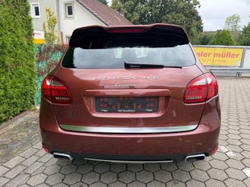 Porsche Cayenne - 3