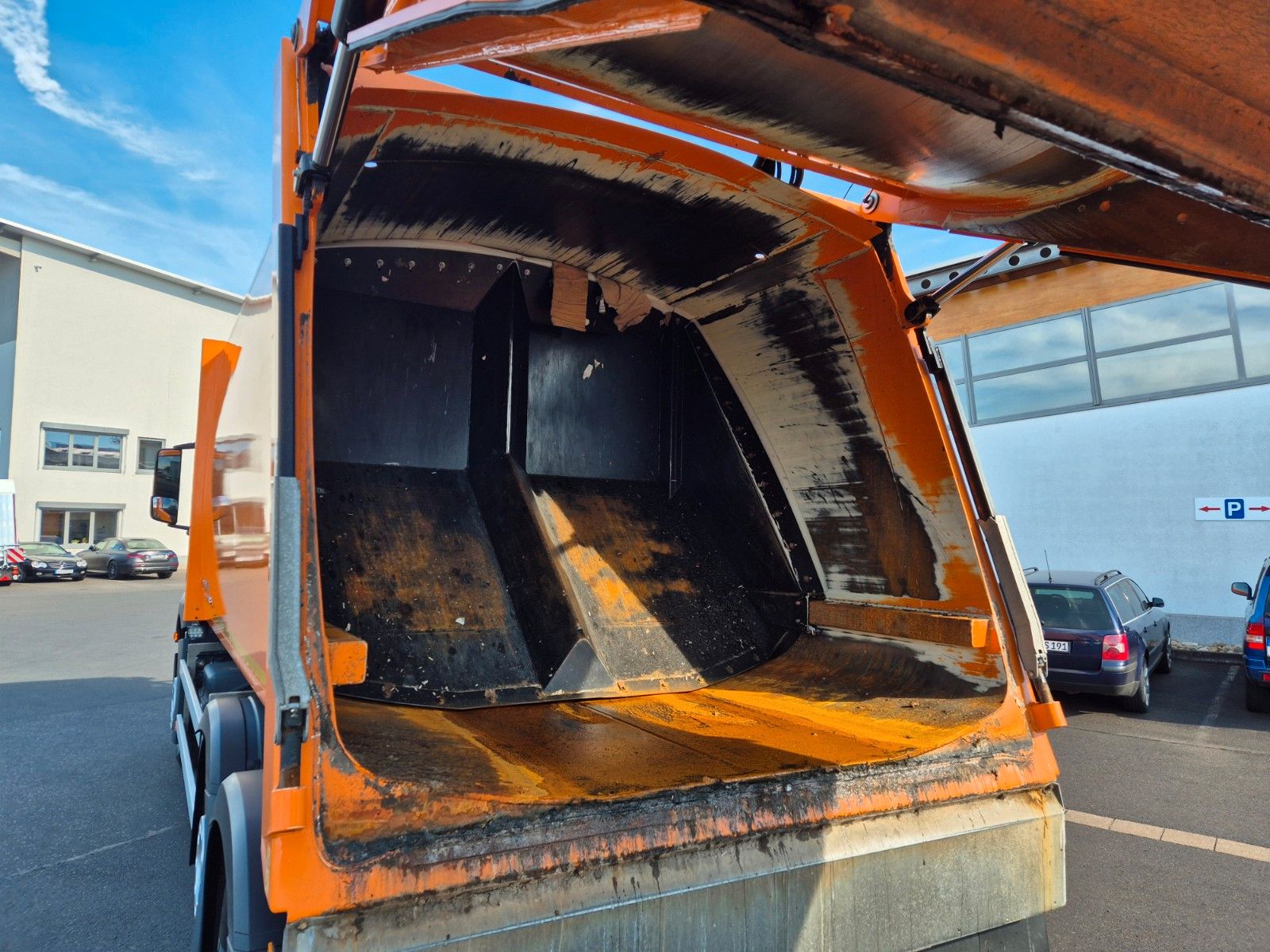 Fahrzeugabbildung Mercedes-Benz Actros 2533 L Faun Variopress II524 V19 Zoeller