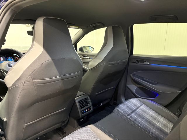 Golf VIII GTD 2.0 TDI DSG IQ.LIGHT RFK NAVI