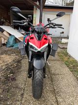 Ducati Streetfighter V2  - DUCATI ST2