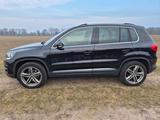 Volkswagen Tiguan 2.0 TDI DSG 4MOT BMot Tech Sport & St... - Volkswagen Tiguan aus 2011: TDI
