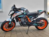 KTM Duke 890 R QS+ Akrapovic Service Reifen neu