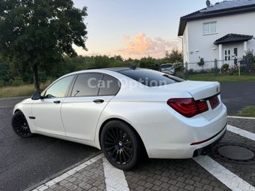 BMW 730 - 3