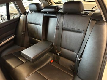 MYAUTOCENTER – Gebraucht- und Jahreswagen mit Werkstattservice in Pfaffenhofen BMW 3 Touring 320d *Klima*Automatik*Sitzheizung*
