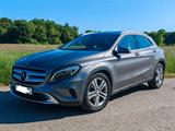 Mercedes-Benz GLA 180 - - Mercedes-Benz GLA 180 in Duisburg