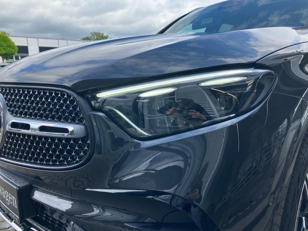 Mercedes-Benz GLC 300 de 4M #AMG #PANO #AHK #BURMESTER #360°