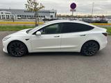 Tesla Model 3 Allradantrieb mit Dualmotor Performance - Tesla Model 3 von privat