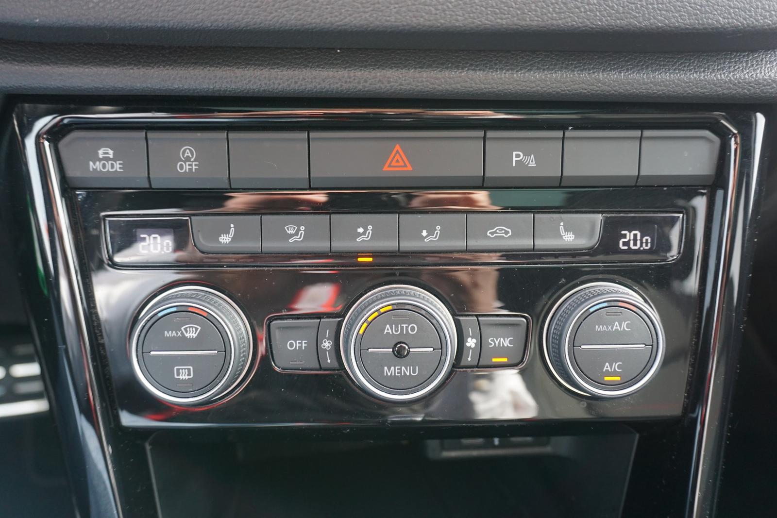 Volkswagen T-Roc 1.5 TSI Sport DSG LED Navi Panorama Kamera, миниатюра 15