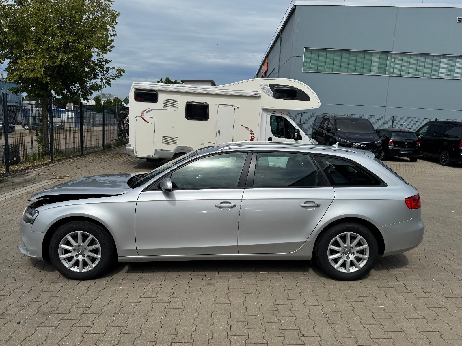 Audi A4 2013 — photo 6