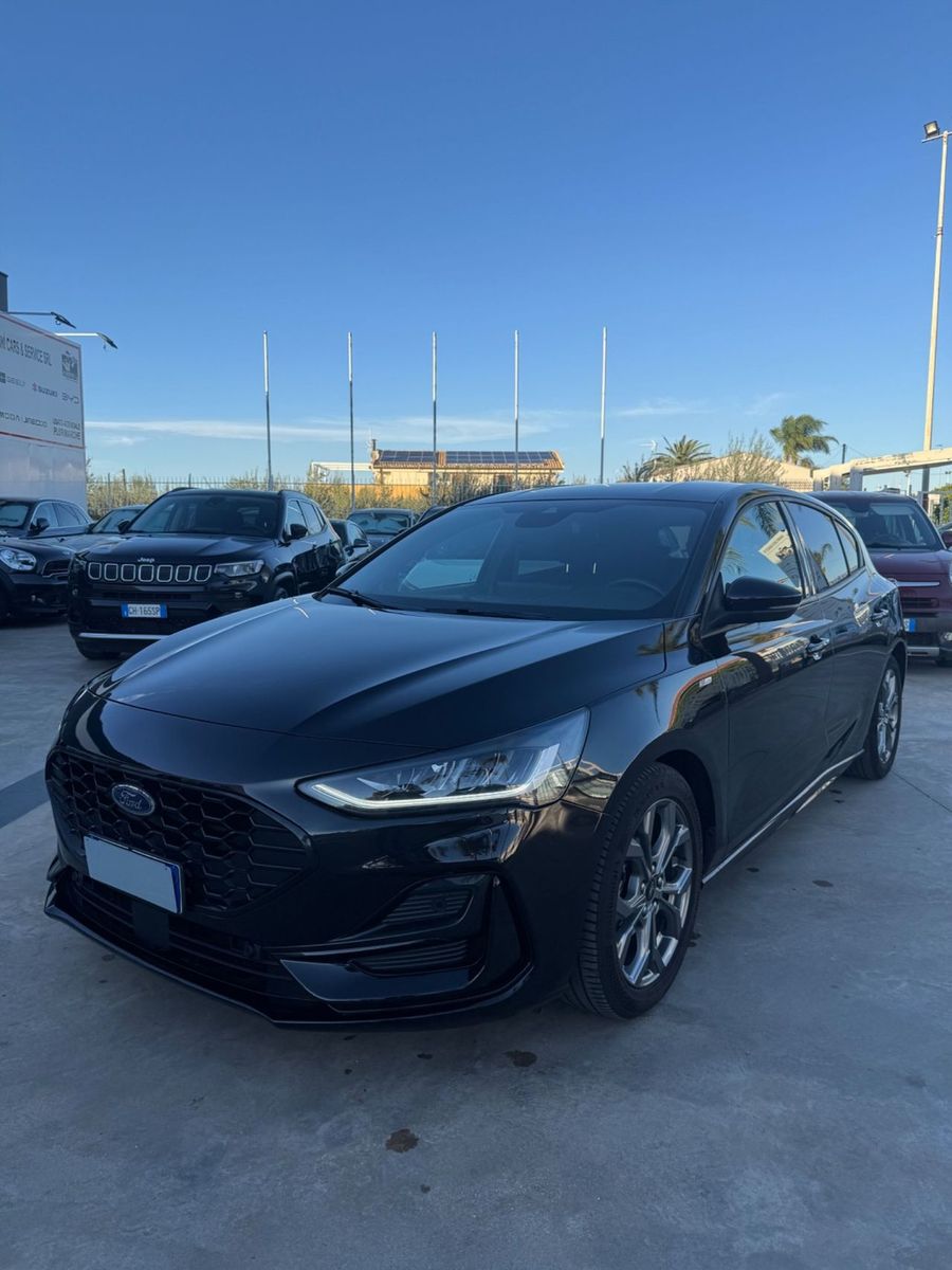 Ford Focus 1.0 EcoBoost Hybrid 125 CV 5p. ST-Lin imagem 2