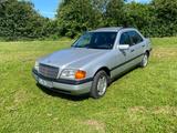 Mercedes-Benz C 220 CLASSIC H Kennzeichen bereit - gebrauchte Mercedes-Benz C-Klasse aus dem Jahr 1995