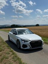 Audi A3 40 TDI S tronic quatt. S line Sportback S... - Audi A3 mit Diesel-Antrieb: Kombi