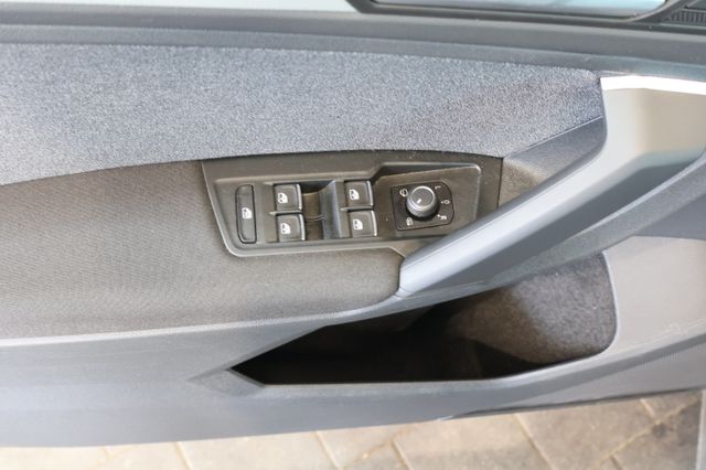 Volkswagen Tiguan 1.5 TSI Move AID+ACC+360°+AMBIENT+AHK