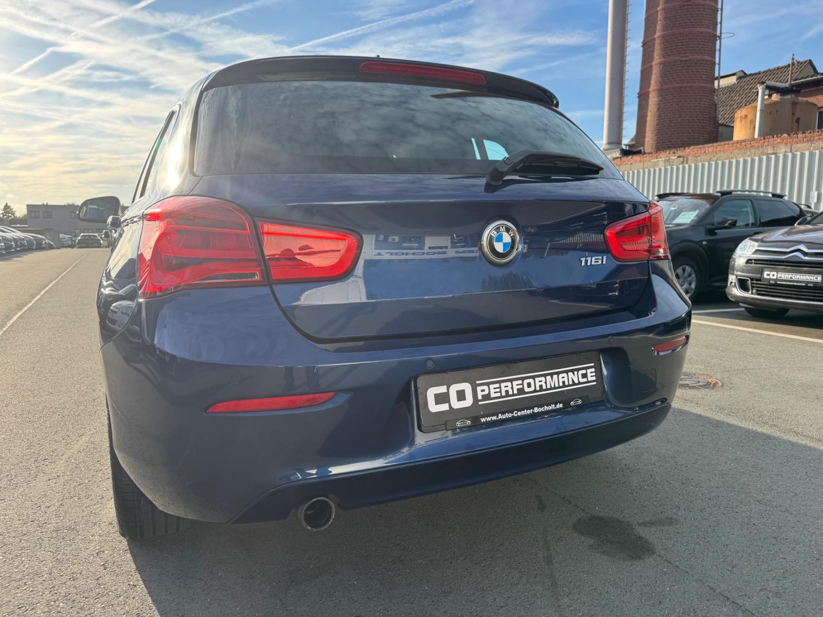 BMW 116 i *5TÜR*TÜV NEU*GARANTIE*2 HAND*SITZH*4S