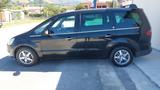 Ford Galaxy 2.0 TDCi 140 CV Ghia 7 mosti motoris - Ford Galaxy aus 2007: Ghia