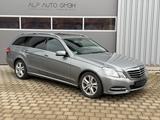 Mercedes-Benz T-Modell E 200 CGI BlueEfficiency - silberne Mercedes-Benz E 200