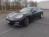Porsche Panamera 4S-4,8  PDK, Sport Chrono PASM,Bose - Porsche Panamera mit Benzin-Antrieb: Limousine, Pdk