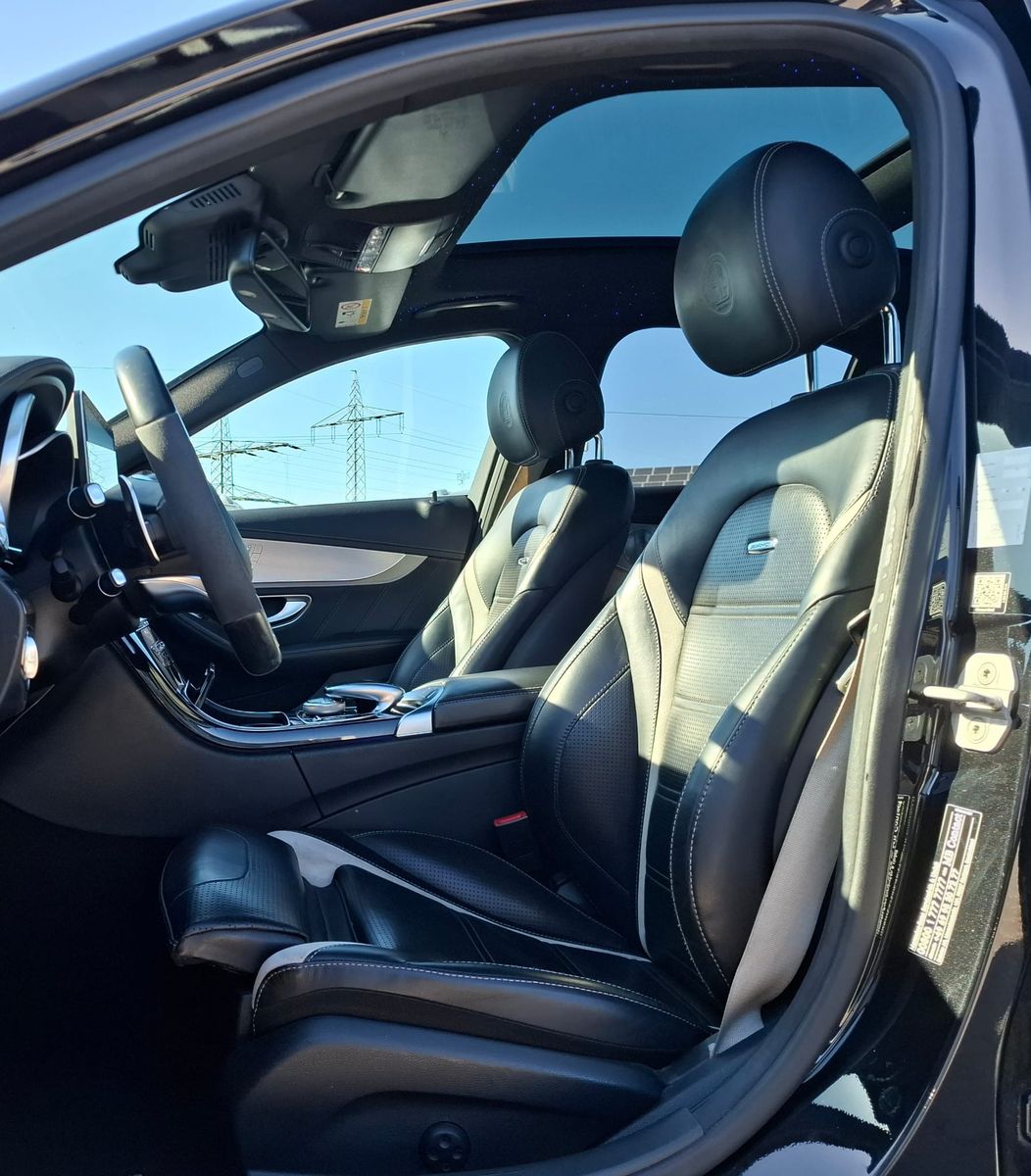 Fahrzeugabbildung Mercedes-Benz c63s AMG PANO*LEDER*BURMESTER*MULTIBEAM*DISTR.