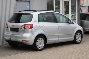 Volkswagen Golf - 2