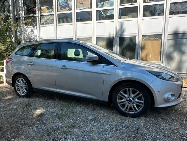 Ford Focus 2013 — engine 998 cm³, 125 HP (92kW)